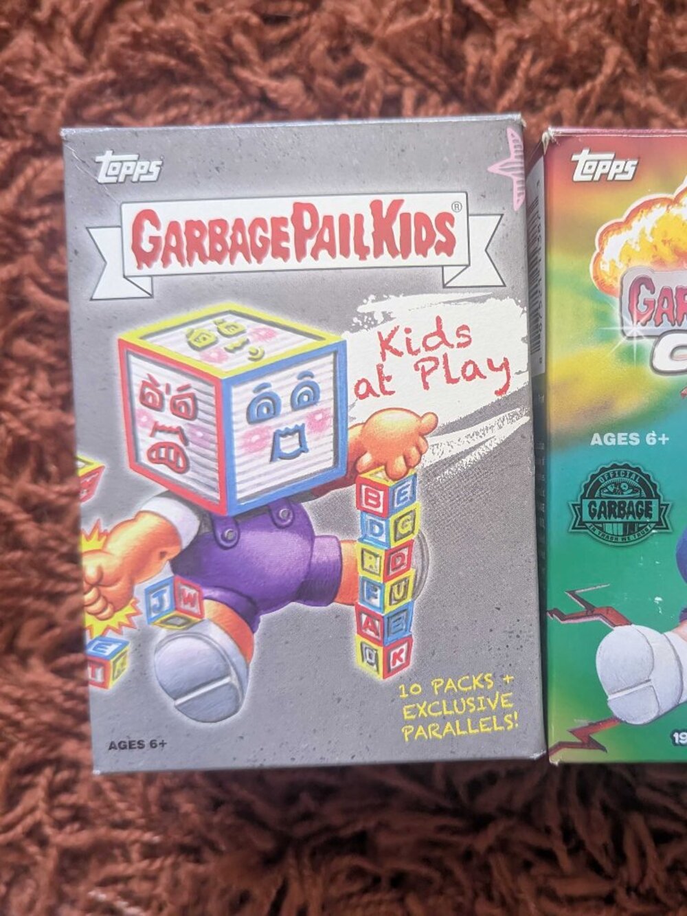Garbage Pail Kids LOT - 235 cards, 5 mini figures GPK